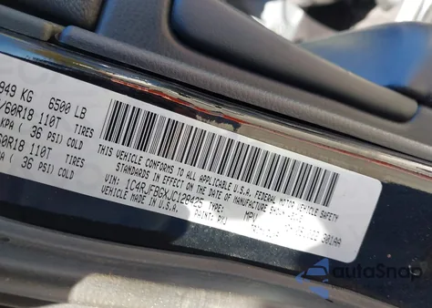 2018 Jeep Grand Cherokee Limited 4X4 z USA, uszkodzony, nr VIN 1C4RJFBGXJC128425